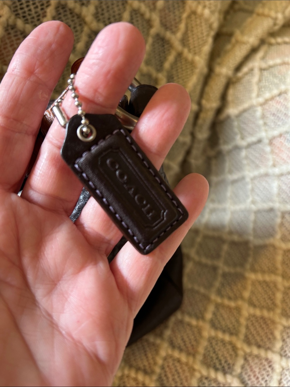 Coach Chelsea Turn Lock shoulder bag - Picture 5 of 9